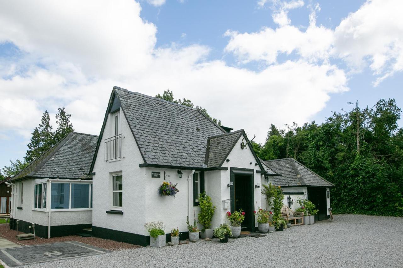 Luss Cottages At Glenview Экстерьер фото